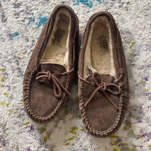 Ugh moccasins